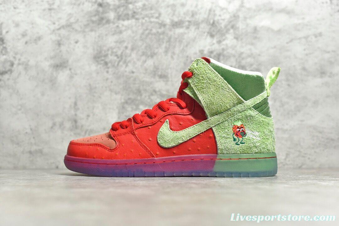 NK SB Dunk High “strawberry cough”