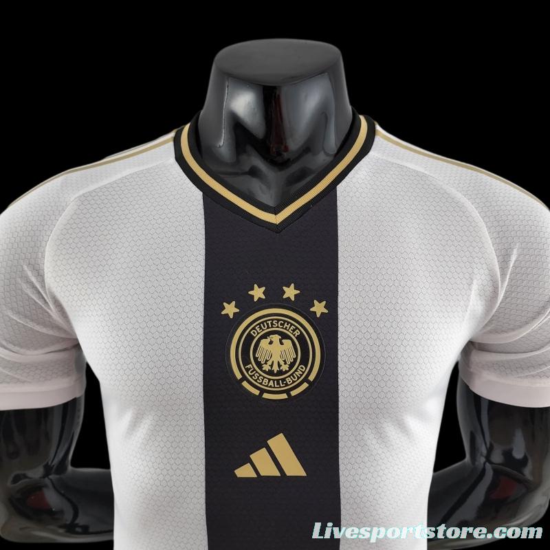 Player Version 2022 Germany Black &amp; White