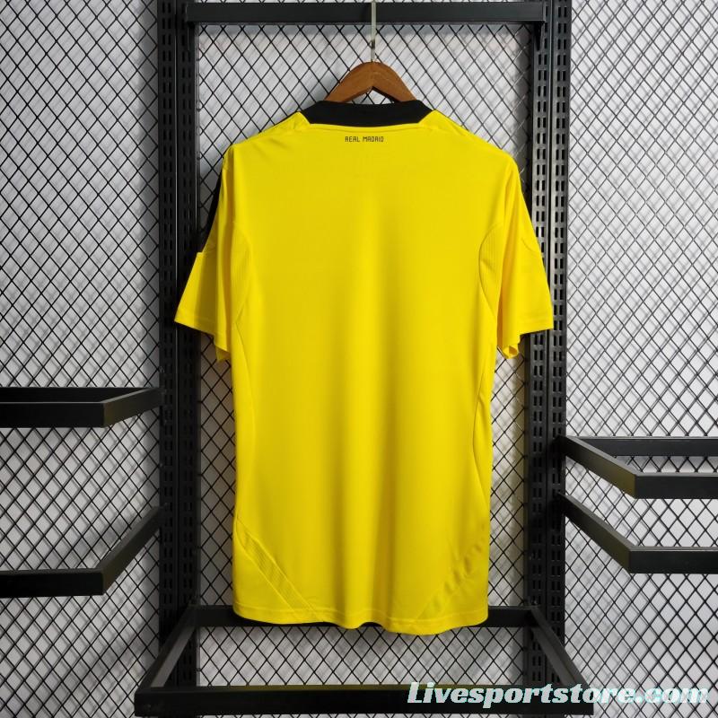 Retro 2011/12 Real Madrid Yellow Goalkeeper Jersey