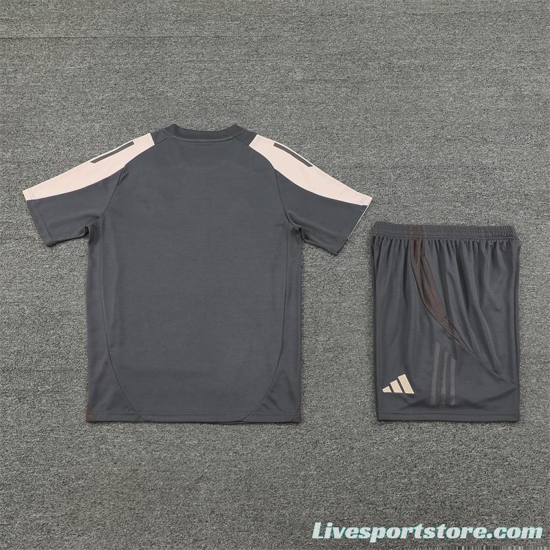 24/25 Real Madrid Black/Pink Short Sleeve Jersey+Shorts